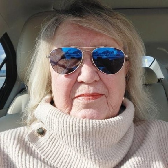 peggyhopkins685